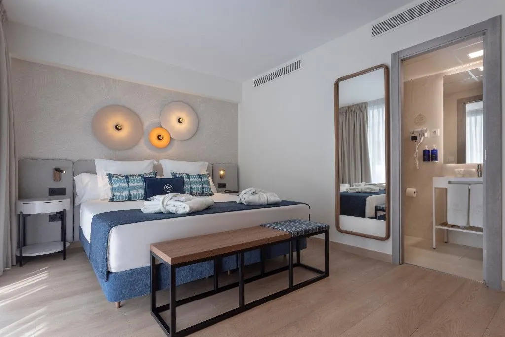 Double or Twin PREMIUM Room, Lima, Costa Del Sol