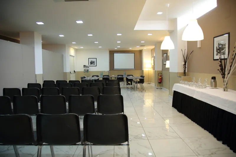Conferences, Stelle Hotel, Naples