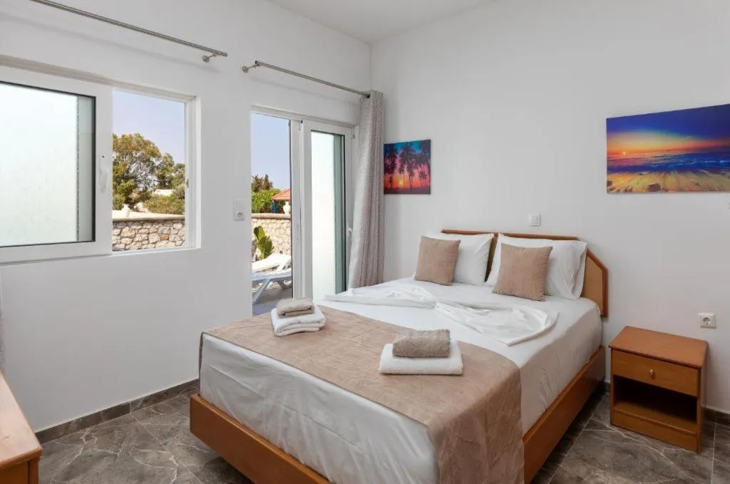 SUITE TWO BEDROOMS WITH PRIVATE POOL Room, Paradise Garden, Rhodes