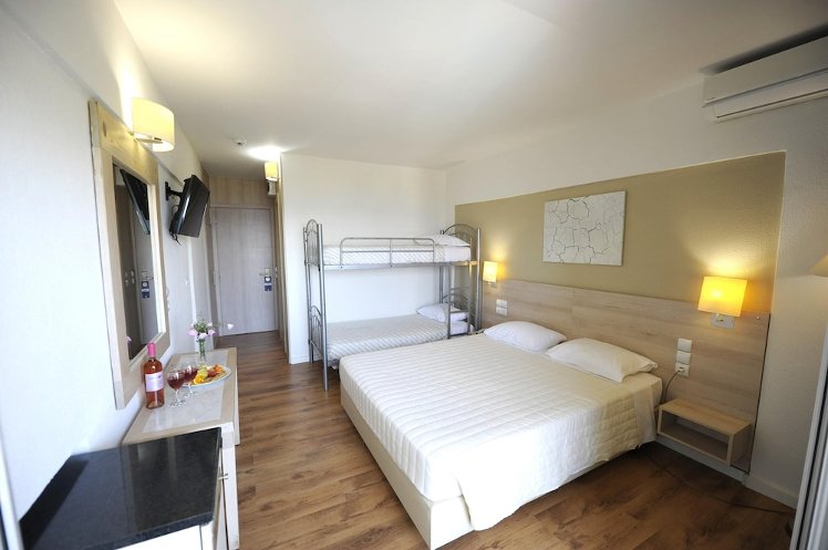 Evia Riviera Resort, Athens