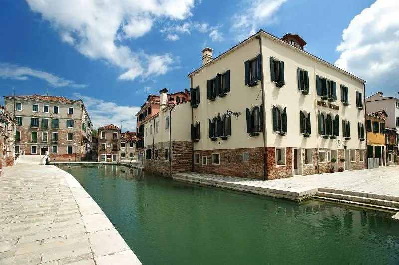 General view, Tiziano, Venice