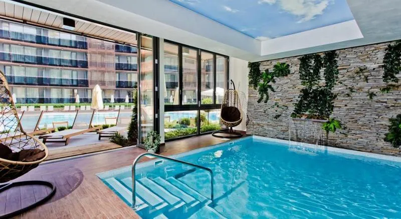 Pool, Galeon Residence & Spa, Bourgas