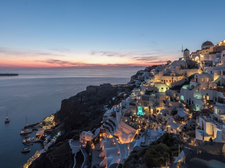 Oia Castle Luxury Suites, Santorini
