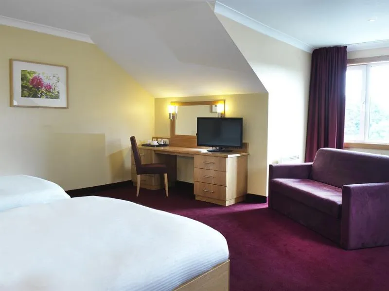 SINGLE STANDARD Room, Clayton Hotel Leopardstown, Dublin
