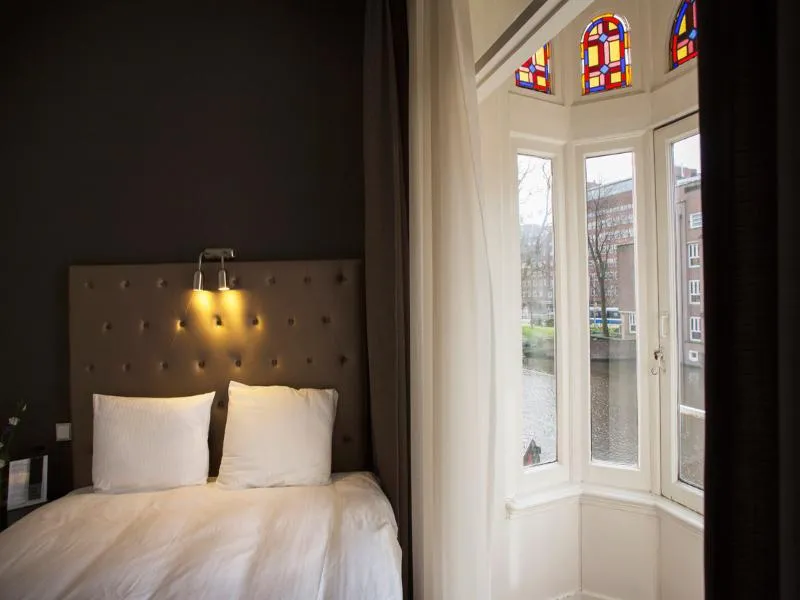 DOUBLE LUXURY Room, Quentin Amsterdam Hotel, Amsterdam