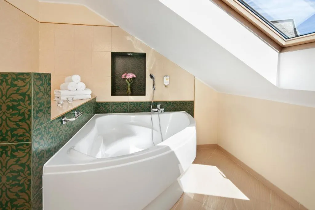 Double or Twin DELUXE SUPERIOR Room, Hotel Bonum, Gdansk