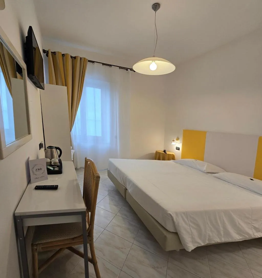 DOUBLE INNER Room, Il Nido, Naples