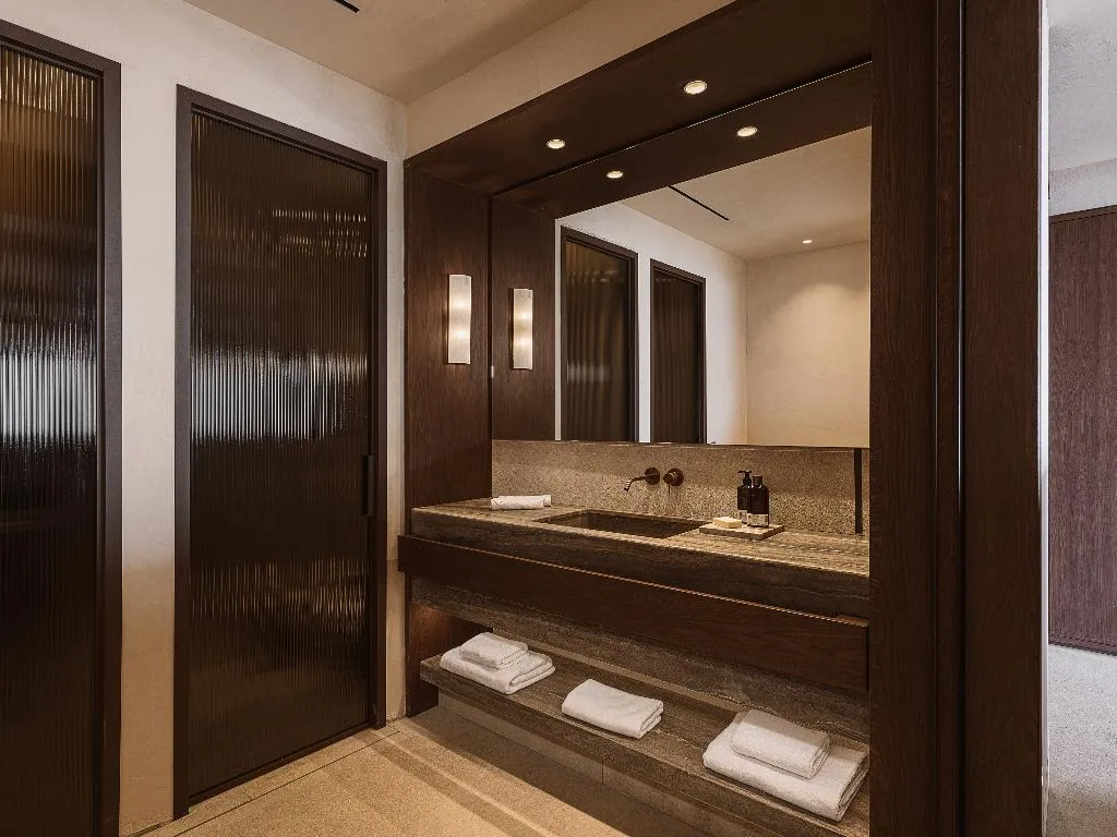 SUITE WITH PRIVATE POOL Room, The Revery, Crete