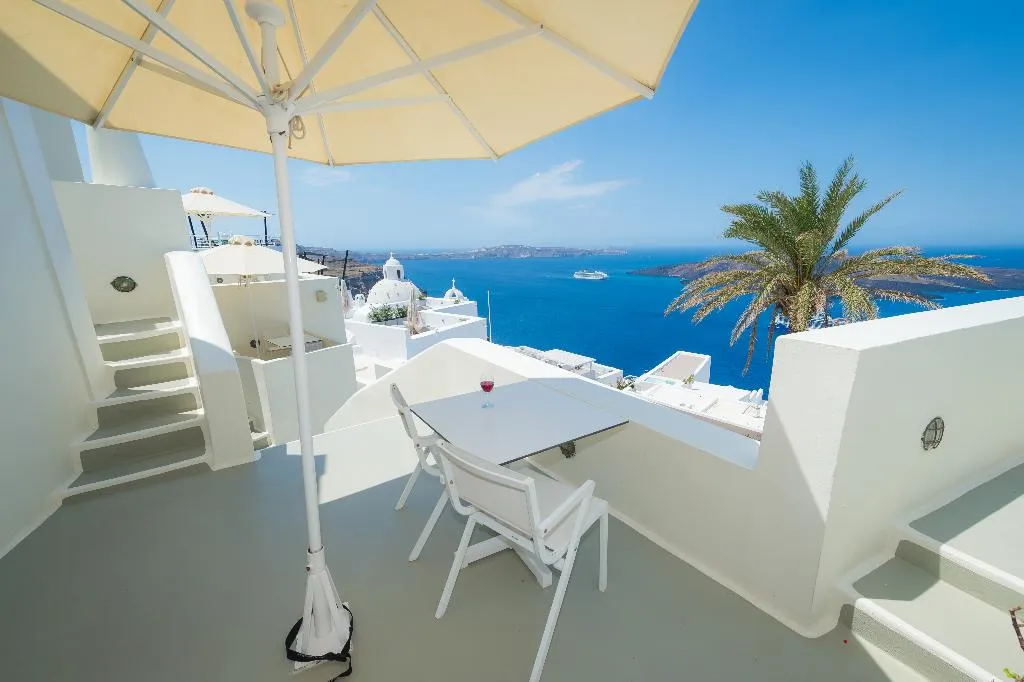 DOUBLE SUPERIOR SEA VIEW Room, Pantelia Suites, Santorini