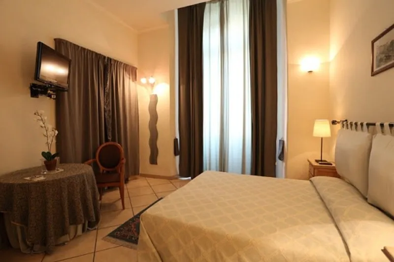 Room, Bovio Suite, Naples