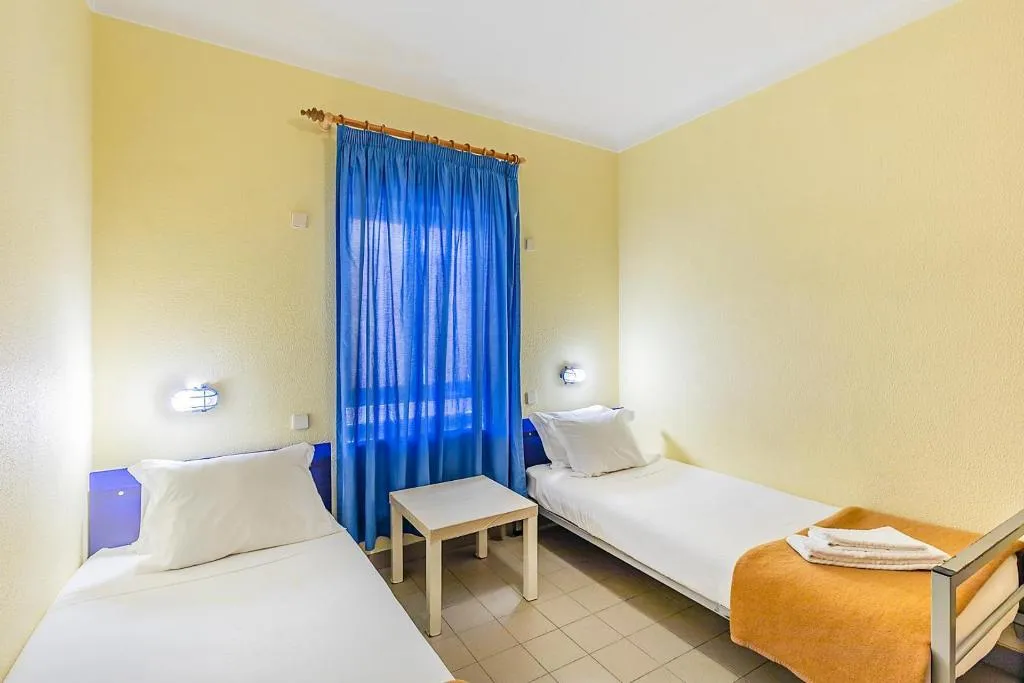 TWIN STANDARD Room, Hi Lagos - Pousada de Juventude, Algarve