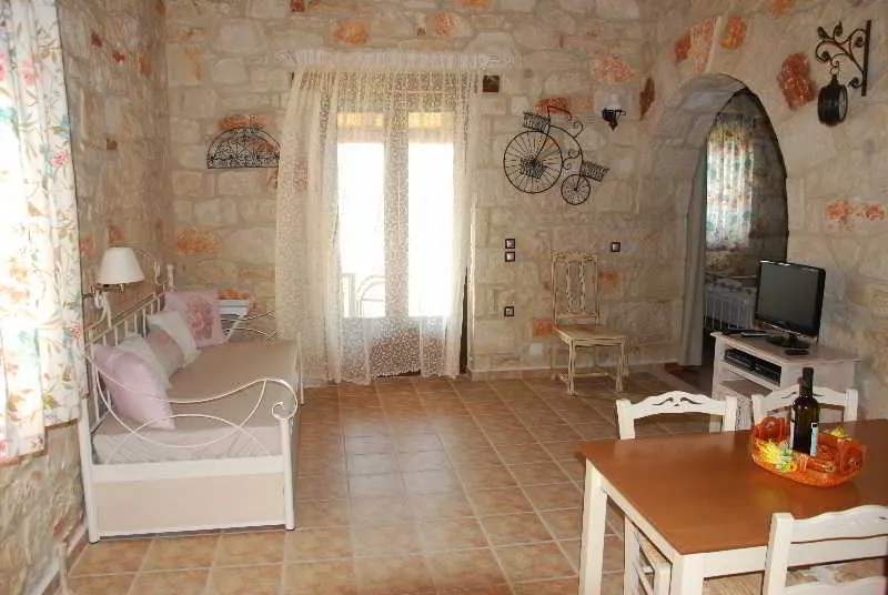 Room, Kavos Psarou Villas, Zante