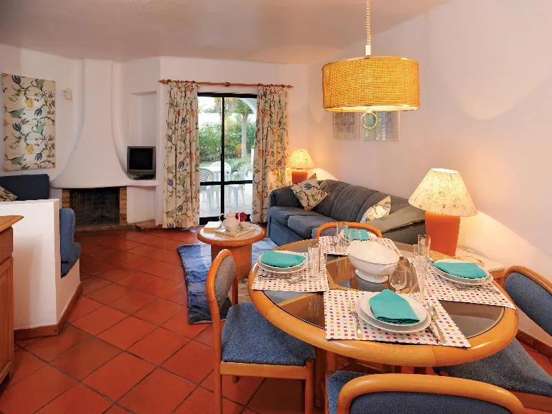 APARTMENT THREE BEDROOMS Room, Clube Albufeira Garden Village, Algarve