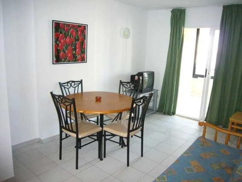 APARTMENT CAPACITY 6 TWO BEDROOMS Room, San Francisco, Costa Blanca