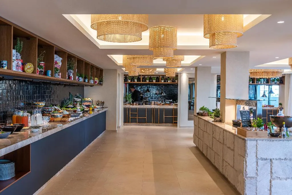 Restaurant, Aulus Chania Resort, Curio Collection by Hilton, Thessaloniki
