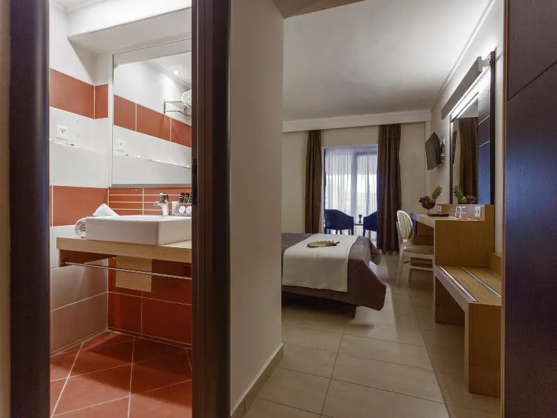 JUNIOR SUITE STANDARD Room, Lagomandra Hotel & Spa, Halkidiki