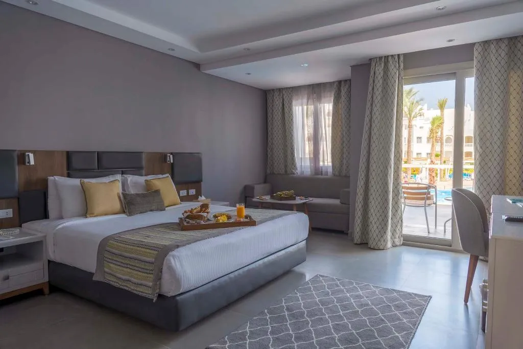 DOUBLE DELUXE Room, Sunrise Diamond Beach Resort – Grand Select-, Red Sea Riviera