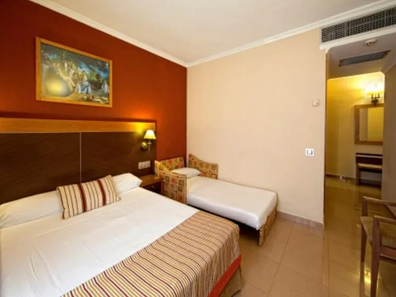 TRIPLE STANDARD Room, Regio 2, Costa De La Luz