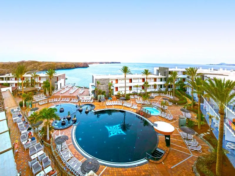 Pool, Hotel LIVVO Mirador Papagayo, Lanzarote