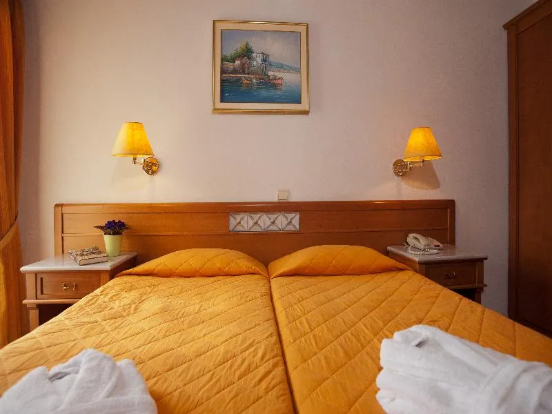 SINGLE STANDARD Room, Acropole Delphi hotel, Athens