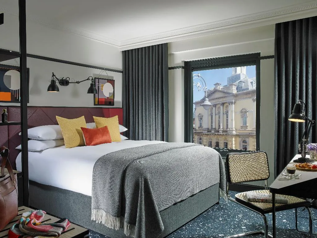 DOUBLE STANDARD Room, The Mont, Dublin