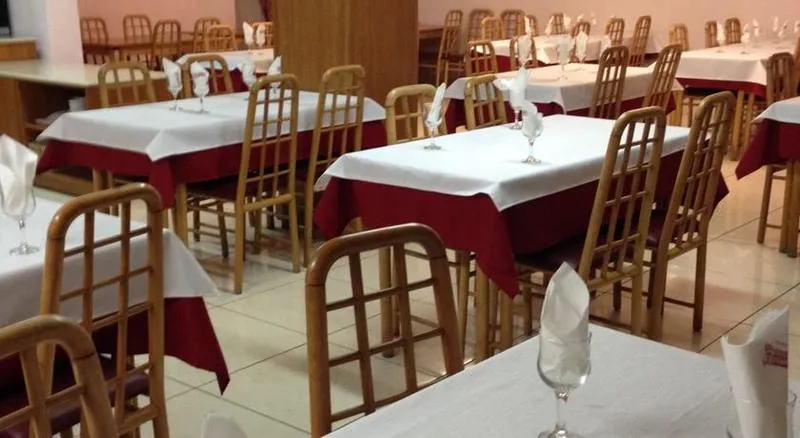 Restaurant, Euro Club Hotel, Malta
