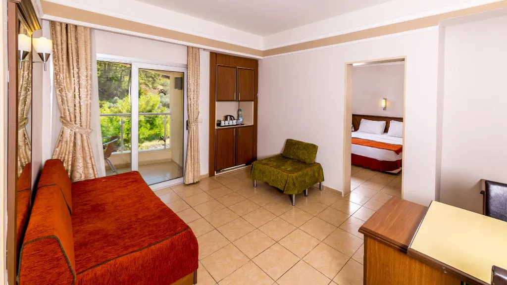 FAMILY ROOM CONNECTING ROOM Room, Julian Forest Suites, Dalaman