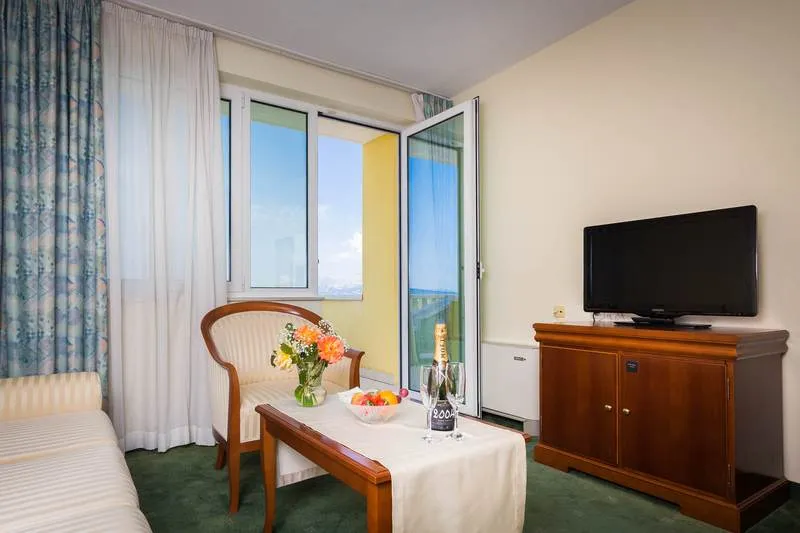 DOUBLE SUPERIOR WITH BALCONY Room, Villa Bacchus, Split