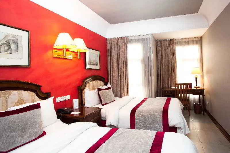 Room, Les Saisons, Casablanca