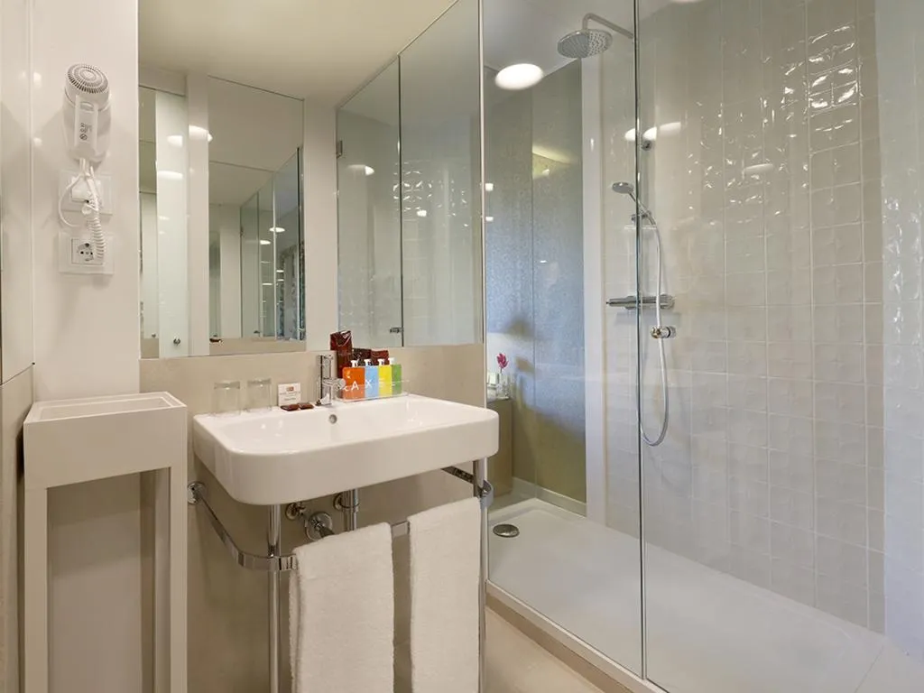 DOUBLE SINGLE USE STANDARD Room, Axel Hotel Barcelona & Urban Spa, Barcelona