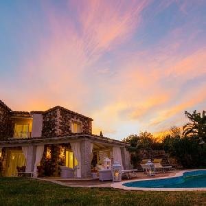 Villa Bougainvillea - Private Pool, Cagliari