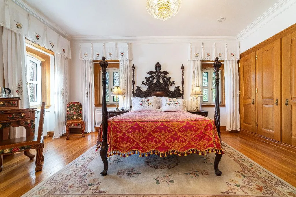 SINGLE DELUXE GARDEN VIEW Room, Sintra Marmoris Palace, Lisbon