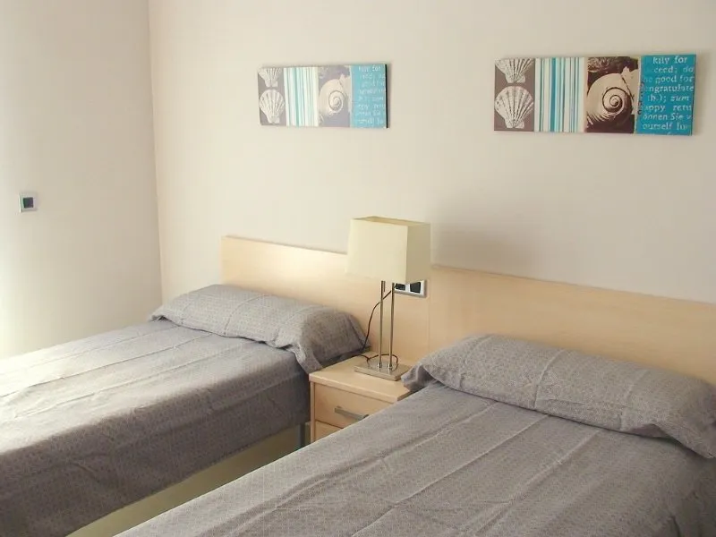 Room, Realrent Marina real, Valencia