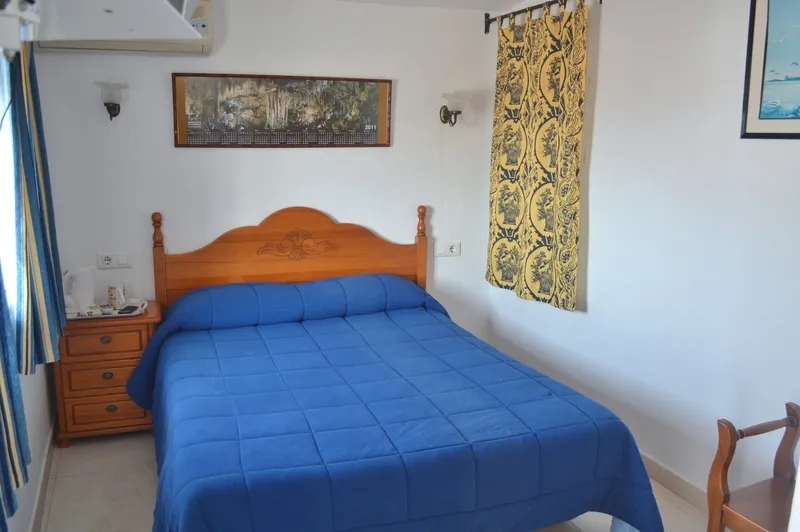 Room, Hostal Dianes, Costa Del Sol