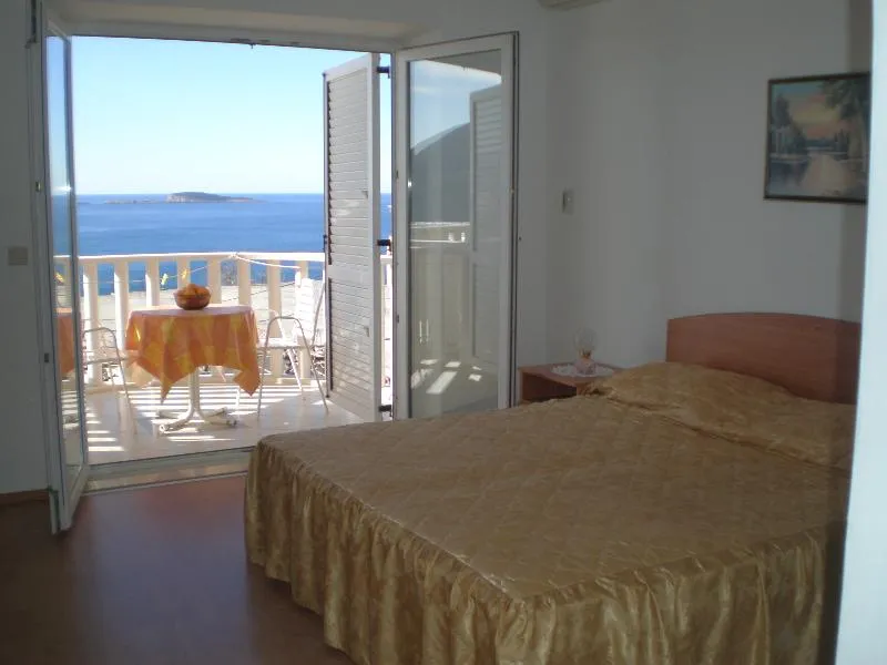 APARTMENT CAPACITY 2 Room, Marnic Apartments, Dubrovnik