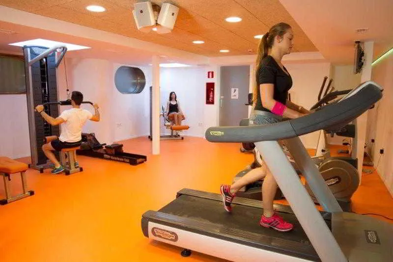 Sports and Entertainment, Ambassador Playa I, Costa Blanca