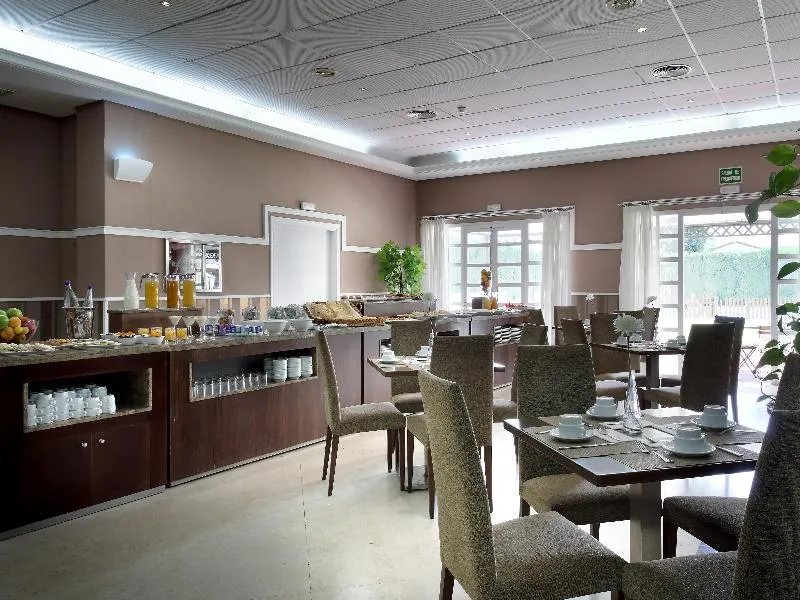 Restaurant, Exe Gran Hotel Solúcar, Seville