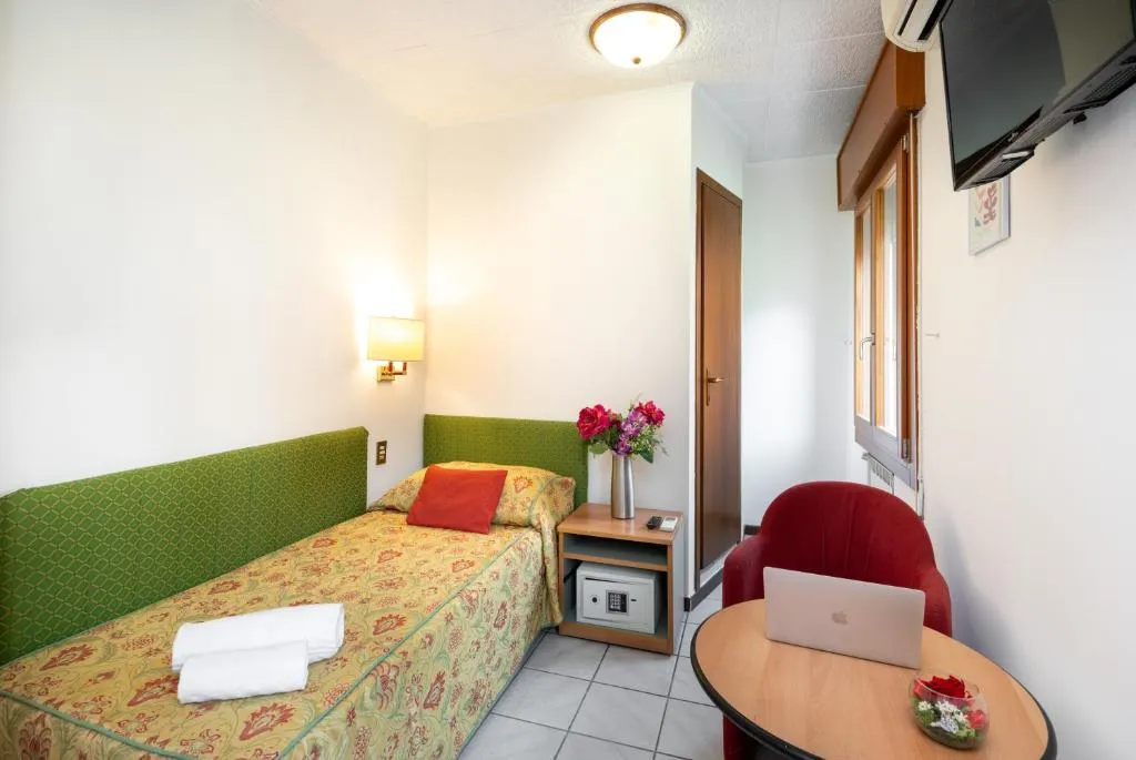 Room, Camelia Rooms Venice, Venice