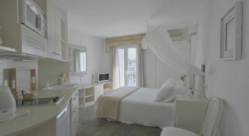 General view, La Casa de la Favorita, Costa De La Luz