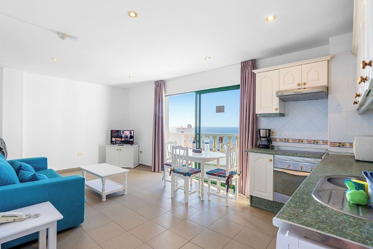 Club Tarahal, Tenerife
