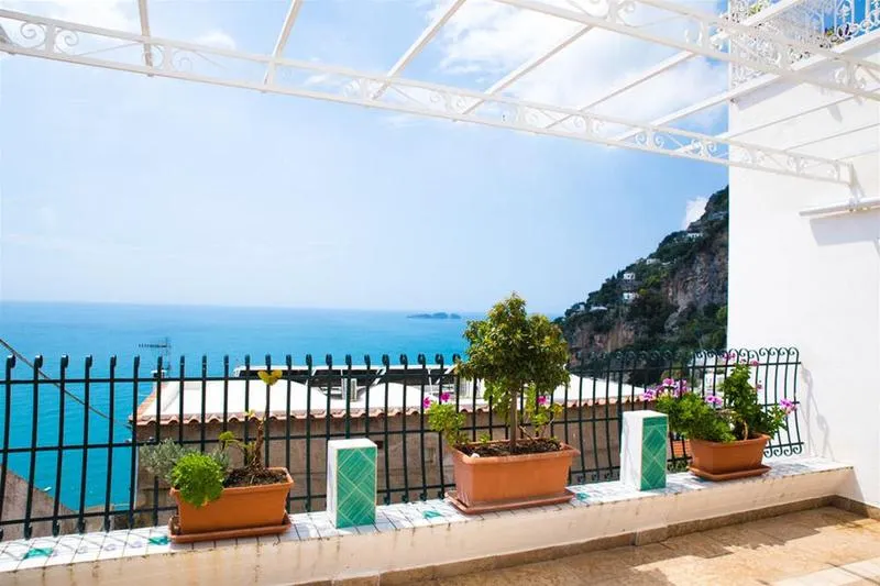 General view, B&B Casa Nilde Positano, Naples