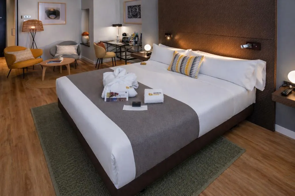 DOUBLE SUPERIOR Room, Serhs Rivoli Rambla, Barcelona