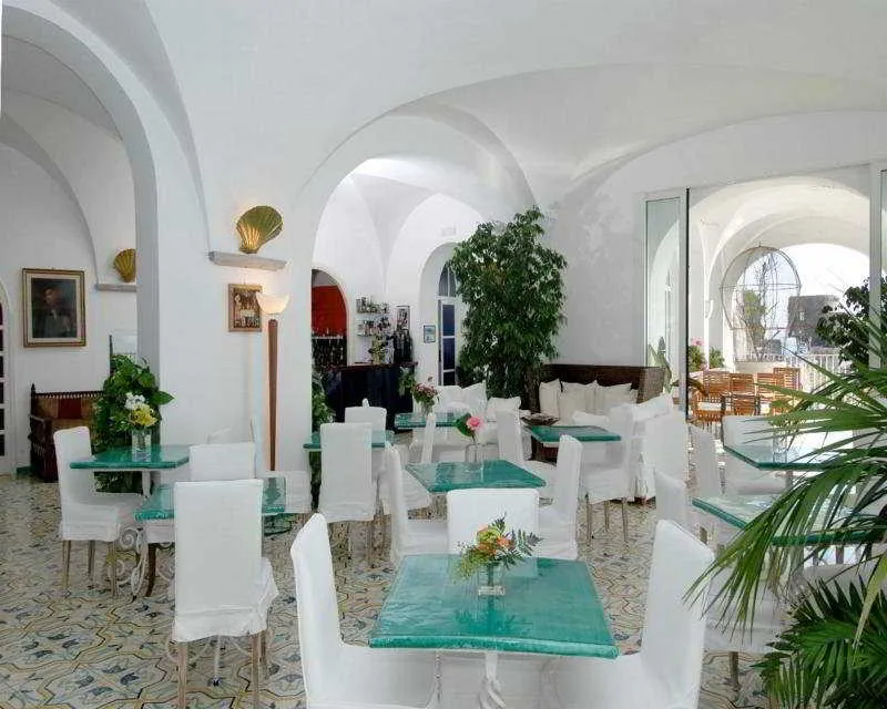 Restaurant, Marina Riviera, Naples