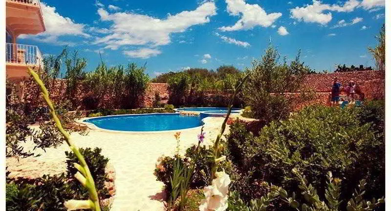 Pool, Misrah Simar, Gozo