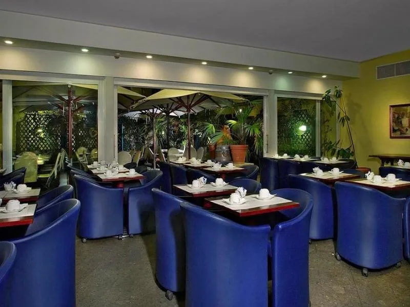 Bar, Diplomatic Rome, Rome