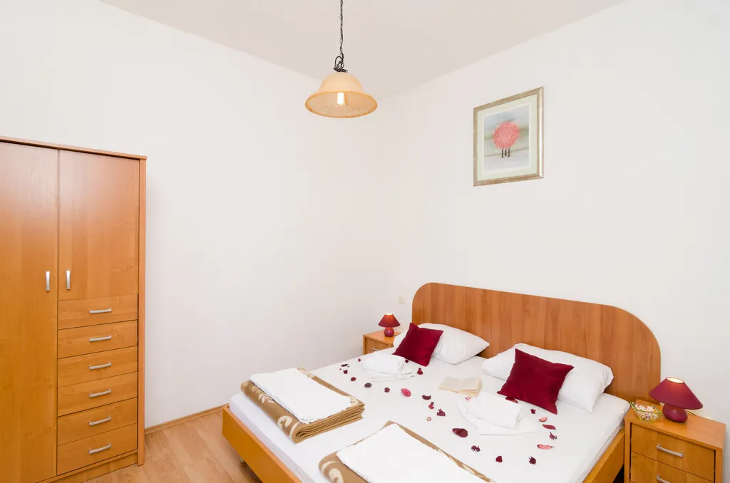 APARTMENT SEA VIEW WITH BALCONY Room, Apartments Senjo, Dubrovnik