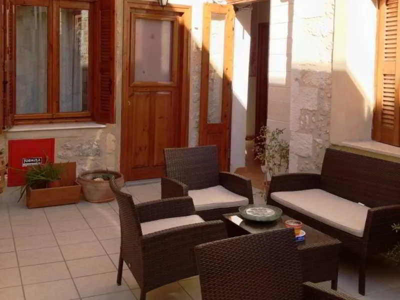 Lobby, Barbara Studios, Crete