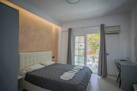 Paradise Hotel, Zante