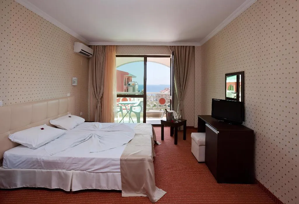 Double or Twin DELUXE WITH BALCONY Room, Saint George Palace, Bourgas