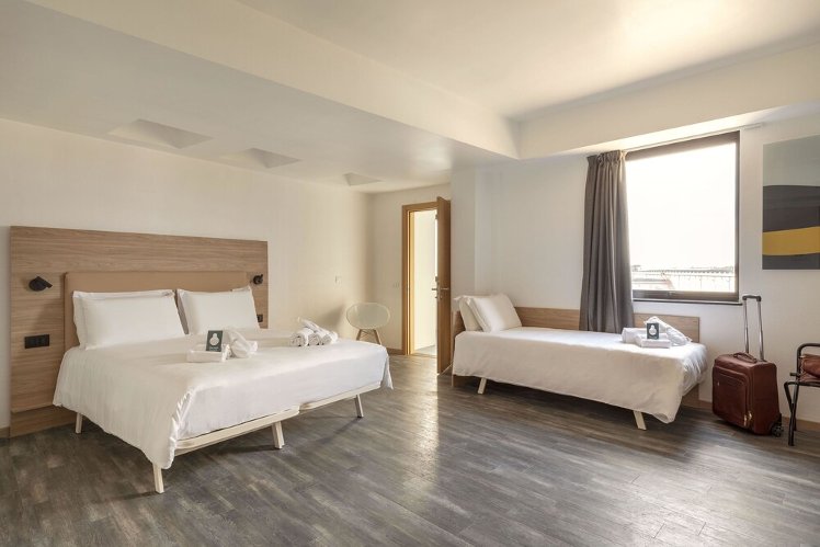 B B Hotel Pomezia Roma, Rome
